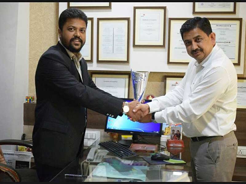 Received Special Recognition for contributions to the insurance advisory segment